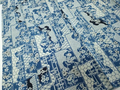 平和屋着物●上質な小紋　藍　型染め　変わり格子草花文　鬼しぼ縮緬　正絹　逸品　未使用　DABI9089ud