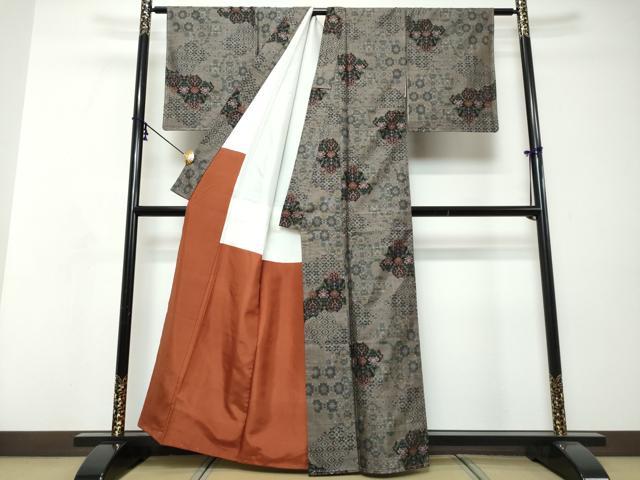 平和屋着物●本場大島紬　9マルキ　吉祥草花文　正絹　逸品　未使用　DABI9096ud