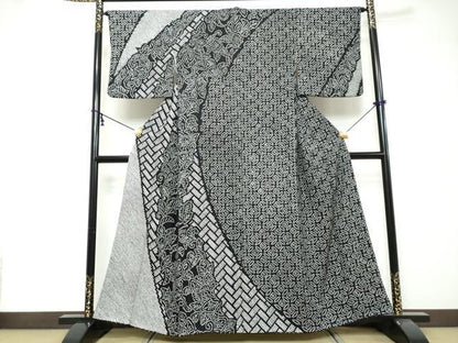 平和屋着物●訪問着　総絞り　吉祥草花文　黒地　正絹　逸品　DABI9115ud