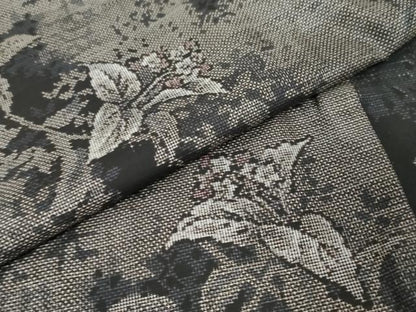 平和屋着物●本場大島紬　9マルキ　総絣　草花文　正絹　逸品　DABI9204ud