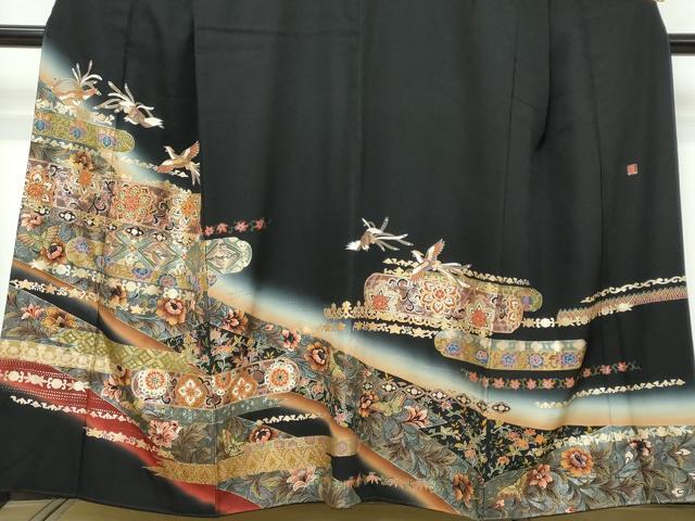 平和屋着物●豪華黒留袖　作家物　駒刺繍　エ霞鳳凰草花文　暈し染め　金銀彩　正絹　逸品　DABI9229ud