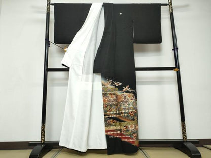 平和屋着物●豪華黒留袖　作家物　駒刺繍　エ霞鳳凰草花文　暈し染め　金銀彩　正絹　逸品　DABI9229ud