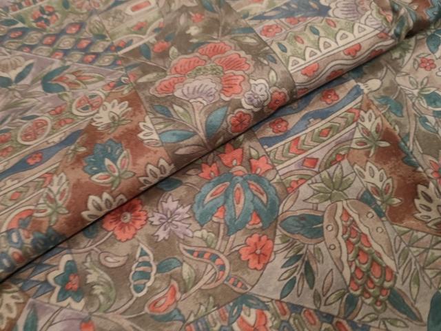 平和屋着物●本場染大島紬　切嵌更紗花文　正絹　逸品　DABI9245ud