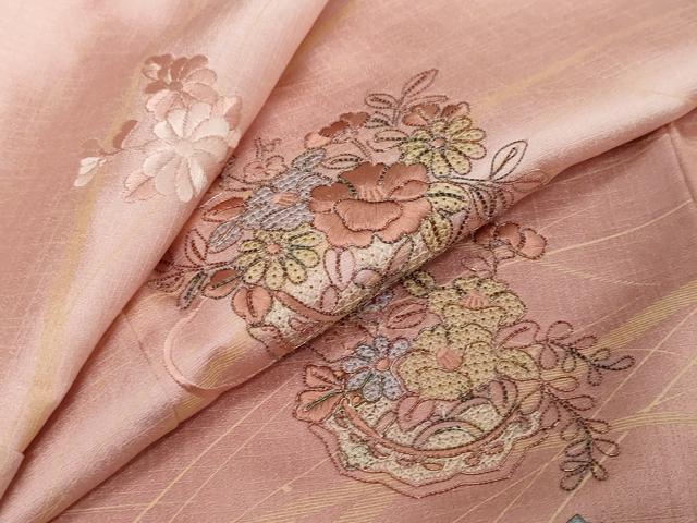 平和屋着物●中国三大刺繍　スワトウ刺繍　汕頭刺繍　訪問着　箔散らし草花文　暈し染め　金銀彩　正絹　逸品　DABI9273ud