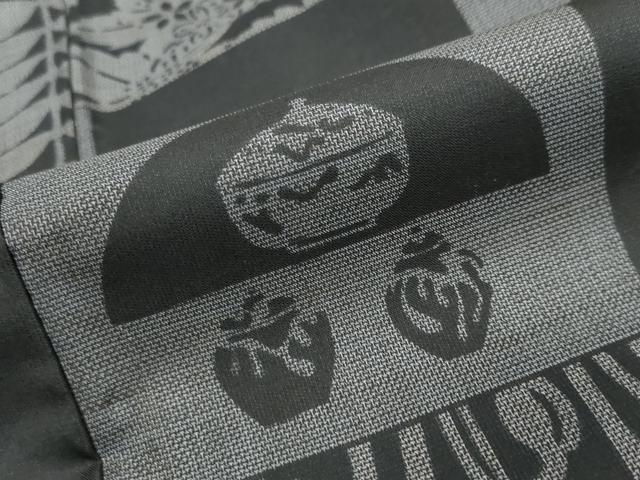 平和屋着物●本場染大島紬　横段草花文　さが美扱い　正絹　逸品　DABI9307ud