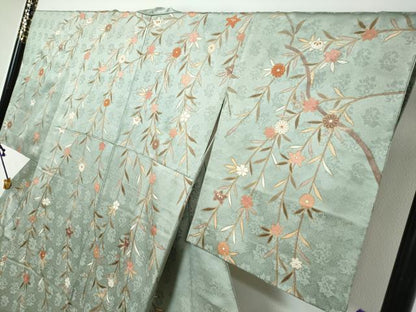 平和屋着物●訪問着　駒刺繍　小舟草花文　金彩　正絹　逸品　DABI9396ud