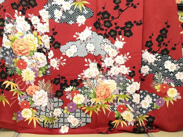 平和屋着物●豪華振袖　駒刺繍　手毬草花文　金彩　正絹　逸品　DABI9443ud