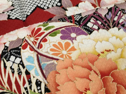 平和屋着物●豪華振袖　駒刺繍　手毬草花文　金彩　正絹　逸品　DABI9443ud