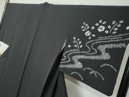 平和屋着物●訪問着　絞り　流水草花文　黒地　正絹　逸品　DABI9455ud