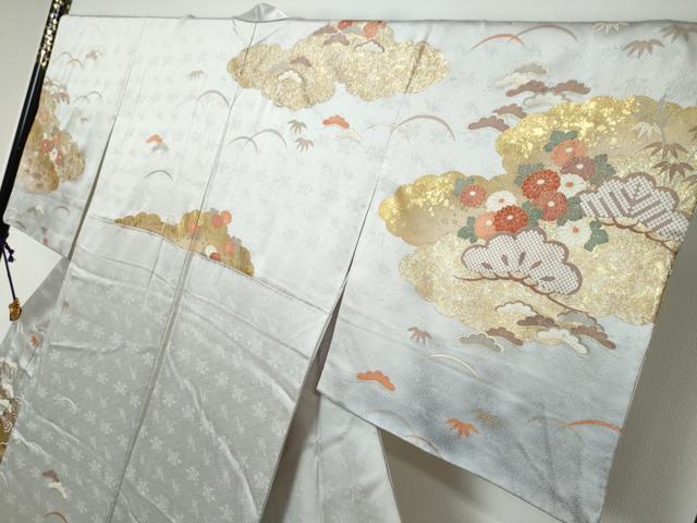 平和屋着物●訪問着　作家物　駒刺繍　雲取り吉祥草花文　金彩　正絹　逸品　DABI9483ud