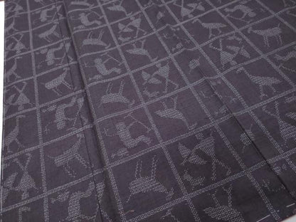 平和屋着物●結城紬　80亀甲　動物格子文　正絹　逸品　DABI9502ud