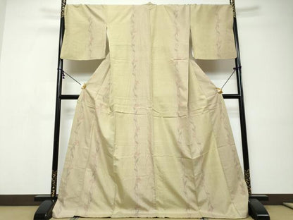 平和屋着物●結城紬　奥順　はたおり娘　100亀甲　飛び亀甲柄　草花間道　やまと誂製　ロング丈　正絹　逸品　DABI9511ud