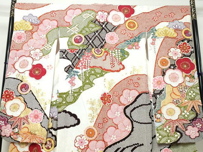 平和屋着物●中国三大刺繍　相良刺繍　振袖　駒刺繍　吉祥草花文　金彩　正絹　逸品　DABI9520ud
