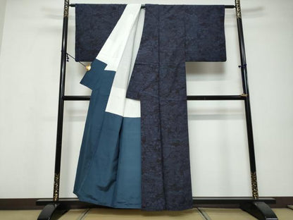 平和屋着物▼結城紬　100亀甲　風景草花文　正絹　逸品　DABI9581ud