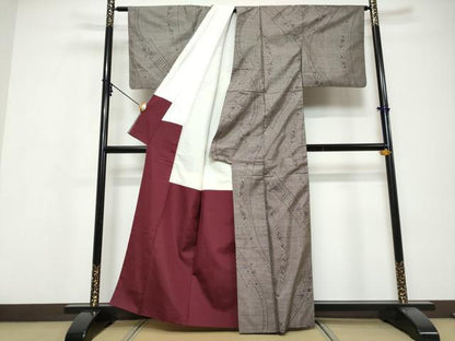 平和屋着物●本場大島紬　9マルキ　舞花文　正絹　逸品　DABI9642ud