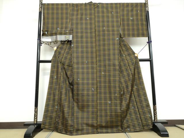 平和屋着物●黒八丈　紬　玉蟲技法　蓄光技法　サンサン技法　吉野間道　反端付き　正絹　逸品　未使用　DABI9648ud