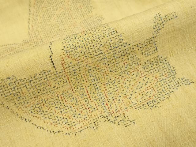 平和屋着物●結城紬　80亀甲　飛び亀甲柄　舞蝶文　正絹　逸品　DABI9658ud