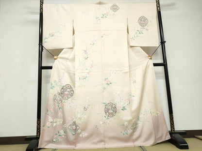 平和屋着物●訪問着　駒刺繍　草花文　暈し染め　金彩　正絹　逸品　DABI9682ud