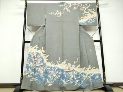 平和屋着物●訪問着　作家物　駒刺繍　小舟草花文　金彩　正絹　逸品　DABI9718ud