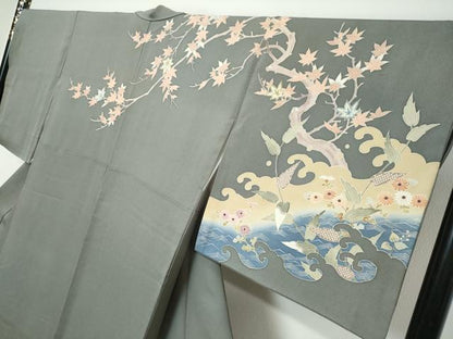 平和屋着物●訪問着　作家物　駒刺繍　小舟草花文　金彩　正絹　逸品　DABI9718ud