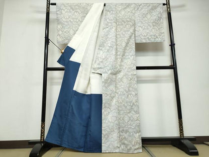 平和屋着物●本場大島紬　白大島　7マルキ　草葉文　正絹　逸品　未使用　DABI9723ud