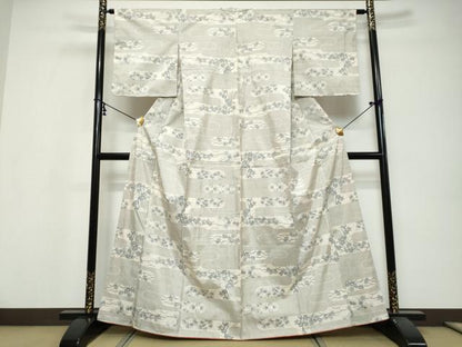平和屋着物●本場大島紬　白大島　7マルキ　エ霞草花文　正絹　逸品　未使用　DABI9724ud