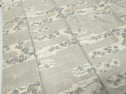 平和屋着物●本場大島紬　白大島　7マルキ　エ霞草花文　正絹　逸品　未使用　DABI9724ud