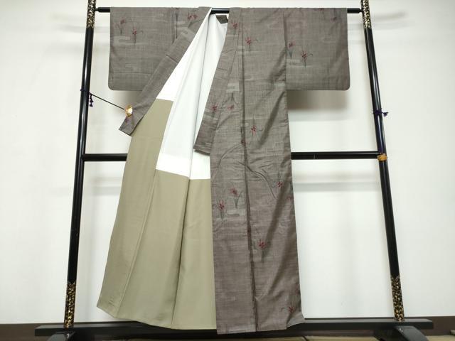 平和屋着物●本場大島紬　9マルキ　草花文　証紙付き　正絹　逸品　DABI9730ud