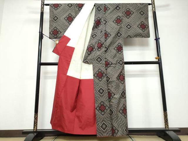 平和屋着物●本場大島紬　龍郷絣　花菱文　正絹　逸品　DABI9788ud