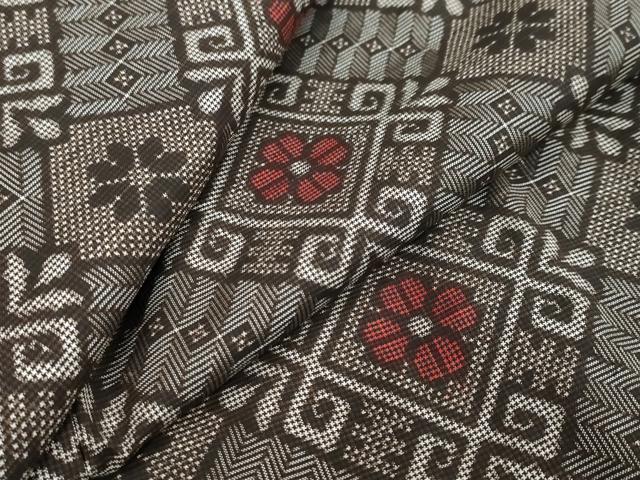 平和屋着物●本場大島紬　龍郷絣　花菱文　正絹　逸品　DABI9789ud