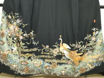 平和屋着物●豪華黒留袖　作家物　駒刺繍　花鳥文　暈し染め　金彩　正絹　逸品　DABI9836ud