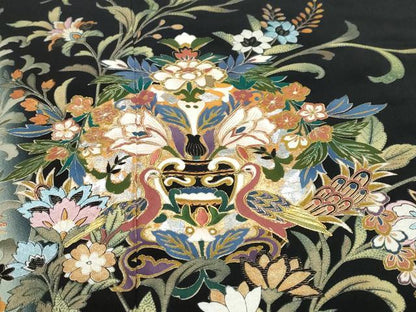 平和屋着物●豪華黒留袖　作家物　駒刺繍　花鳥文　暈し染め　金彩　正絹　逸品　DABI9836ud