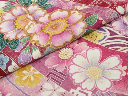 平和屋着物●豪華振袖　駒刺繍　熨斗吉祥草花文　暈し染め　金通し地　正絹　逸品　DABI9873ud