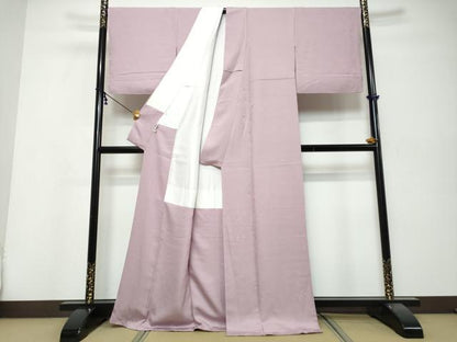 平和屋着物●上質な色無地　雪輪草花地紋　薄葡萄色　反端付き　正絹　逸品　未使用　DABI9879ud