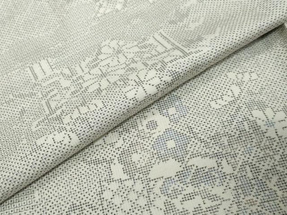 平和屋着物●本場大島紬　白大島　9マルキ　120亀甲　几帳草花文　正絹　逸品　DABI9912ud