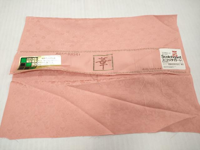 平和屋着物●上質な色無地　堅牢染　草花地紋　薄紅色　反端付き　正絹　逸品　未使用　DABI9916ud