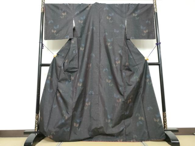 平和屋着物●本場大島紬　舞蝶文　正絹　逸品　未使用　DABI9922ud
