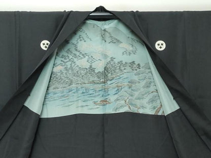 平和屋着物●男性　黒紋付　長羽織セット　羽裏：小舟風景文　正絹　逸品　DABI9938ud