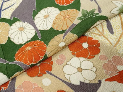 平和屋着物●豪華振袖　駒刺繍　草花文　金彩　鬼しぼ縮緬　正絹　逸品　DABI9960ud