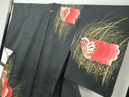 平和屋着物●訪問着　駒刺繍　舞蝶文　黒地　金彩　正絹　逸品　DABI9970ud