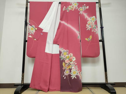 平和屋着物●豪華振袖　駒刺繍　花蝶文　暈し染め　金彩　正絹　逸品　DABI9984ud