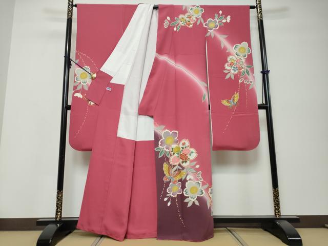 平和屋着物●豪華振袖　駒刺繍　花蝶文　暈し染め　金彩　正絹　逸品　DABI9984ud