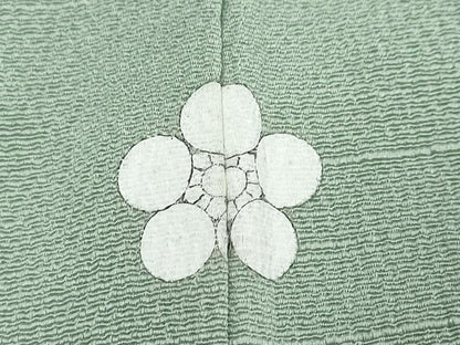 平和屋着物●ファッションデザイナー　HIROKO KOSHINO　コシノヒロコ監修　色無地　山葵色　正絹　逸品　DABI9995ud