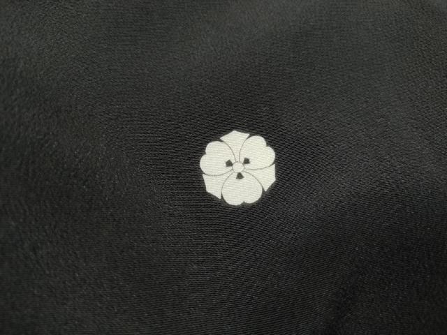 平和屋着物■豪華黒留袖　刺繍　絵巻花鳥文　鶴　金糸　正絹　逸品　DABJ0166qa