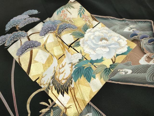 平和屋着物■豪華黒留袖　駒刺繍　地紙飛鶴花松文　牡丹　金銀彩　正絹　逸品　DABJ0171qa