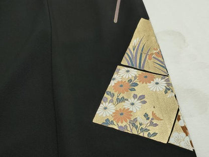 平和屋着物■豪華黒留袖　駒刺繍　地紙飛鶴花松文　牡丹　金銀彩　正絹　逸品　DABJ0171qa