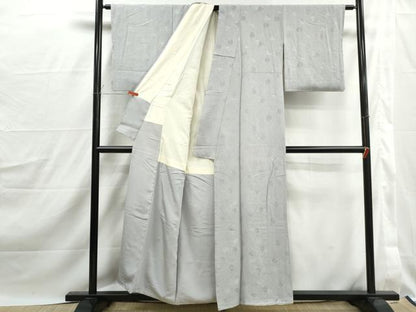 平和屋着物■上質な色無地　菊尽くし地紋　薄雲鼠色　正絹　逸品　DABJ0219qa