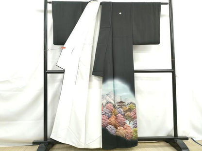 平和屋着物■豪華黒留袖　作家物　手描き　風景樹林文　暈し染め　正絹　逸品　DABJ0381qa