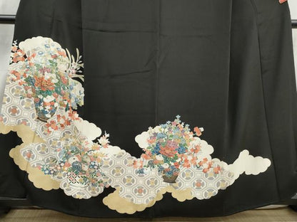平和屋着物■豪華黒留袖　駒刺繍　飾花文　金彩　やまと誂製　正絹　逸品　DABJ0383qa