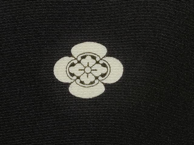平和屋着物■豪華黒留袖　駒刺繍　群鶴花文箱文　金彩　正絹　逸品　DABJ0385qa